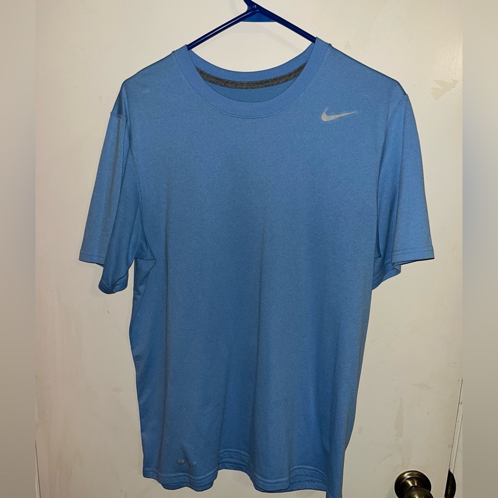 Men’s tee